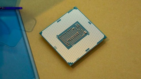 Процессоры Intel Rocket Lake спешат против Ryzen 4000!