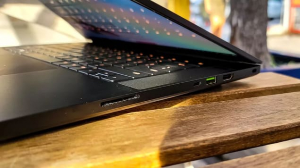 Обзор Razer Blade 15 (2021)