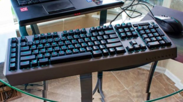 Обзор Alienware Pro Gaming Keyboard AW768