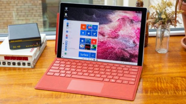 Слухи: Surface Pro 8 сможет похвастаться 120 Гц и сменным SSD