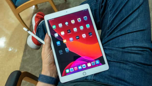 Обзор Apple iPad 10.2 (2020)