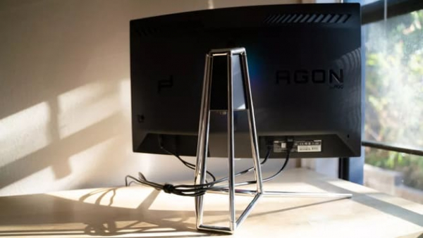 Обзор Porsche Design AOC Agon PD27